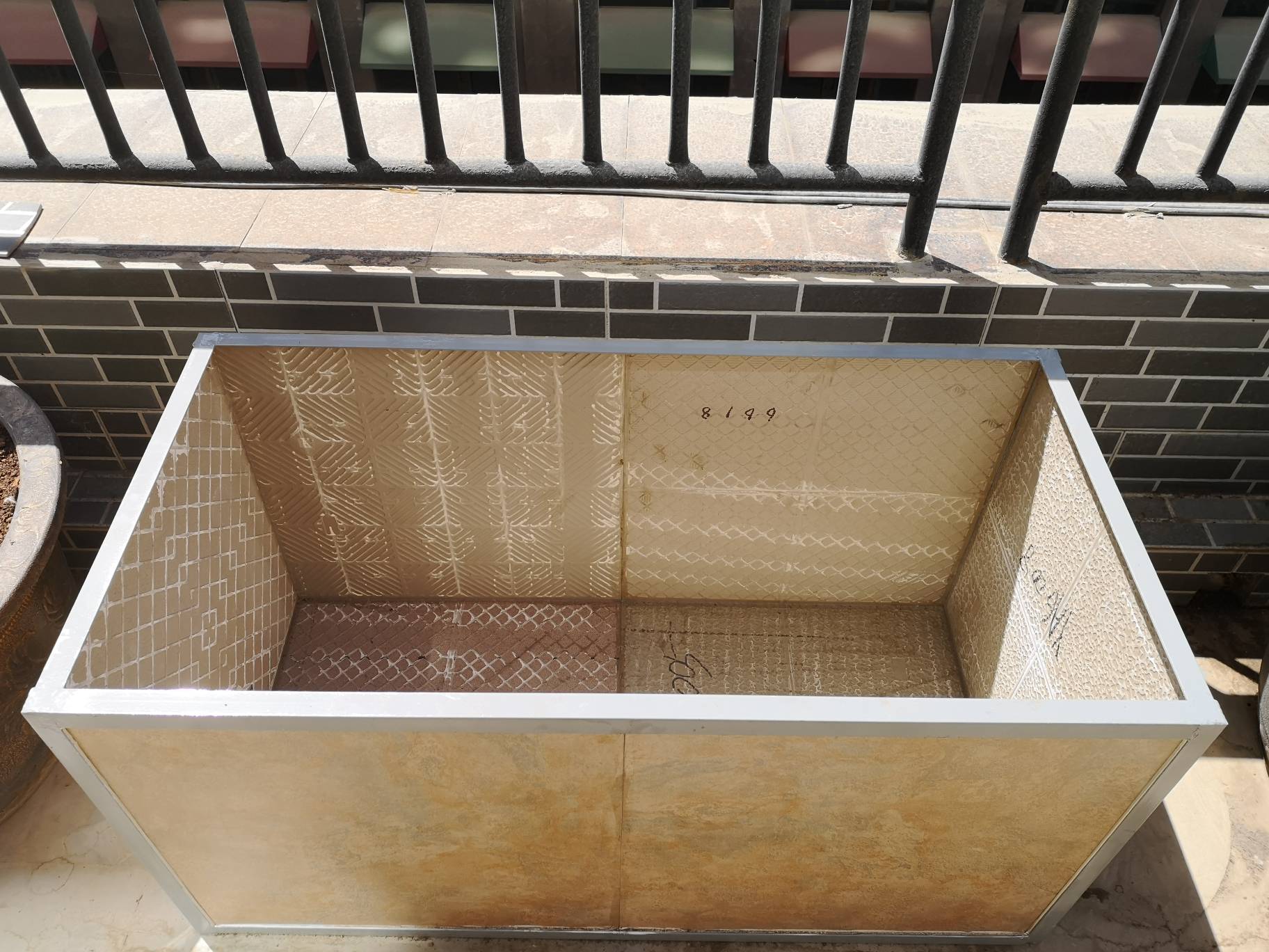 【果乔花园】露台升级改造更新中……瓷砖种植箱制作完成!